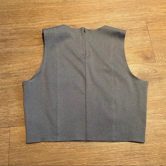 Theory Zeen Shift Crop Tank - Picture 4 of 6